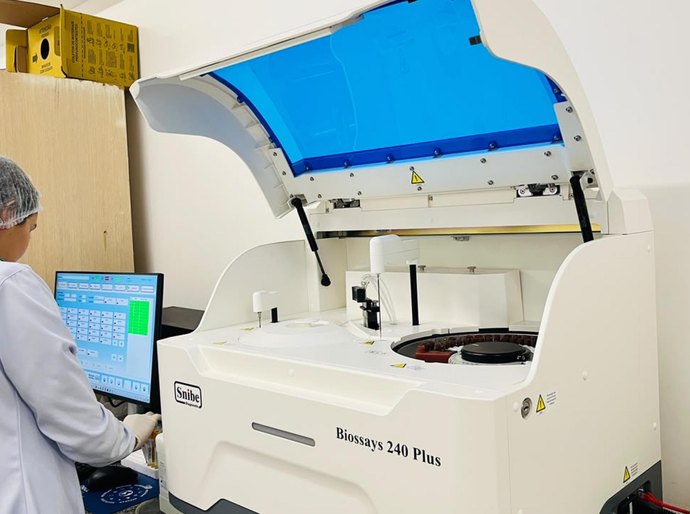 Com novo equipamento, Hospital Ib Gatto amplia capacidade laboratorial e alcança marca histórica de exames