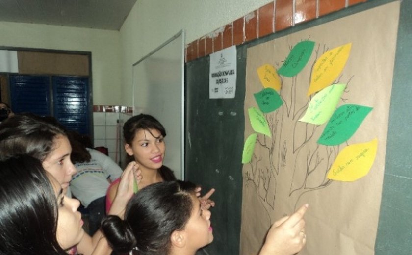 Práticas sustentáveis: seminário mobiliza alunos e professores de escolas no Agreste