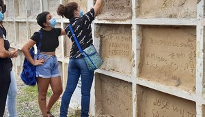 Após 15 dias desaparecida, corpo de jovem trans é sepultado em Aracaju / Foto: Foto: Deivide Sacramento/TV Atalaia
