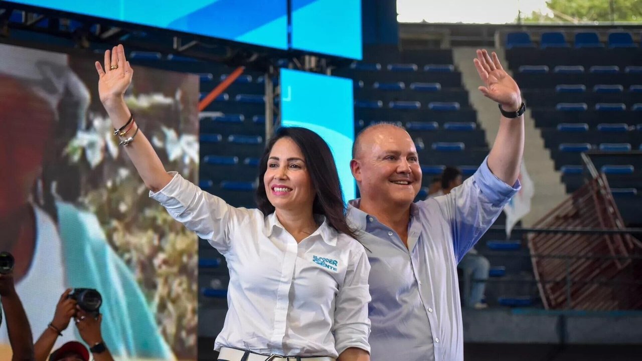 Candidata equatoriana denuncia suposto sistema paralelo das Forças Armadas de contagem de votos