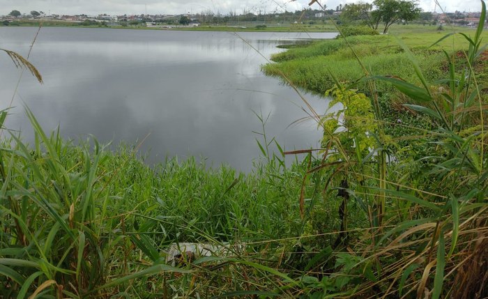 Corpo é encontrado às margens do Lago Perucaba, em Arapiraca