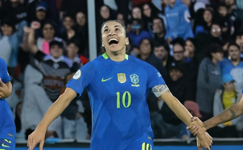 Brasil é campeão da Copa América Feminina: Marta brilha no tempo normal e Lorena decide nos pênaltis