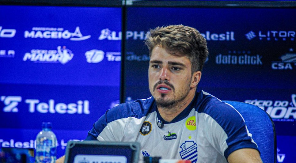Matheus Melo na coletiva desta quarta-feira (15) / Foto: ASCOM CSA