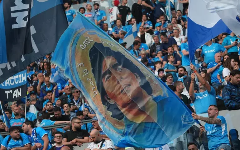 Maracanã vira modelo em projeto de reforma do estádio do Napoli