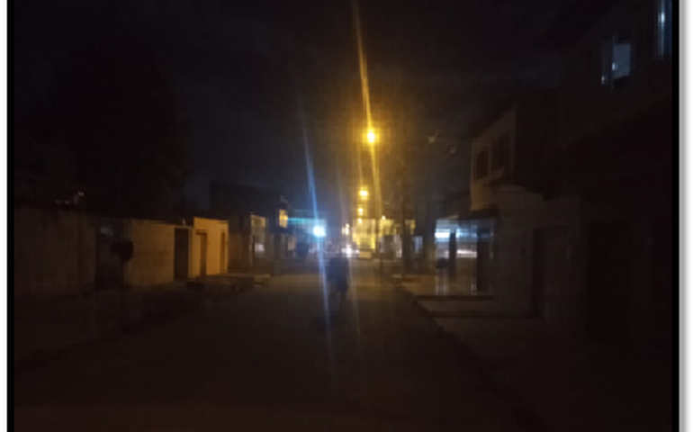 Aldo Loureiro reivindica troca de iluminação amarela para LED em ruas do Graciliano