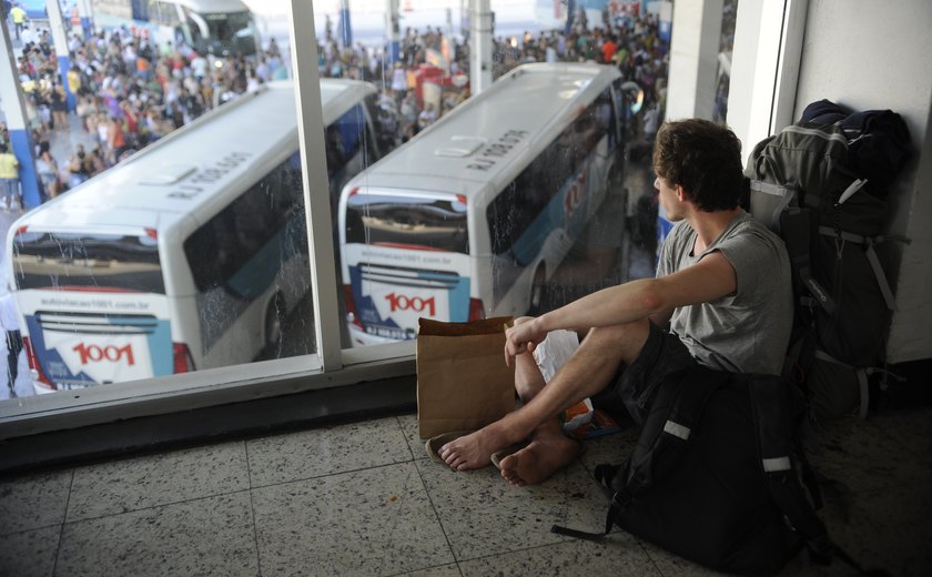 Justiça manda rodoviária parar de cobrar por uso de banheiros