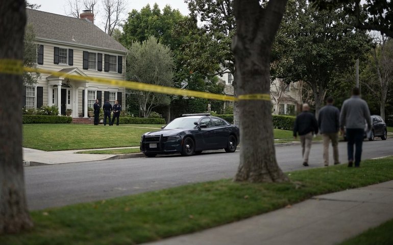 Filho de Rob Reiner é preso suspeito de assassinar os pais