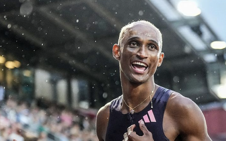 Alison dos Santos faz melhor tempo do ano e bate Warholm nos 400m com barreiras em Oslo