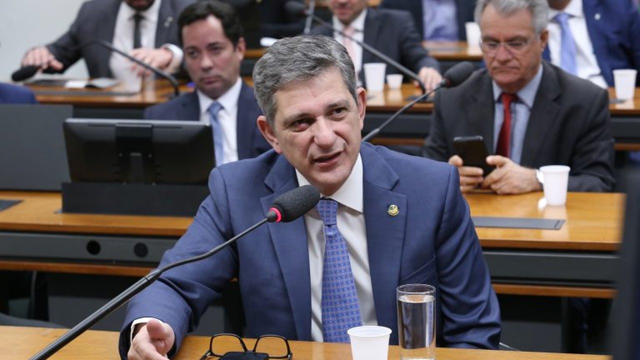 Relator vai separar emendas sobre maioridade penal para não atrasar votação da PEC da Segurança