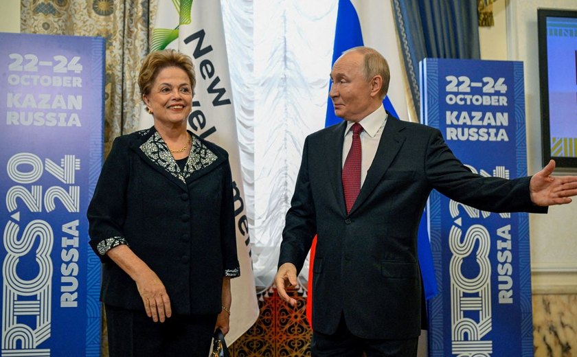 Putin oferece ao Brasil novo mandato no banco dos Brics com Dilma