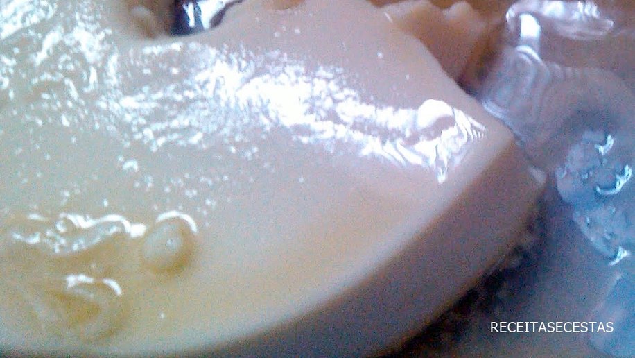 Pudim de Maria Mole