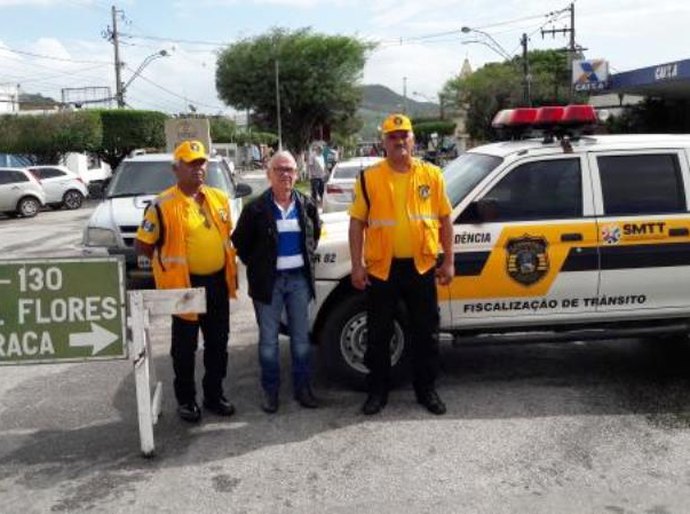 SMTT de Santana altera trânsito na Avenida Doutor Arsênio Moreira