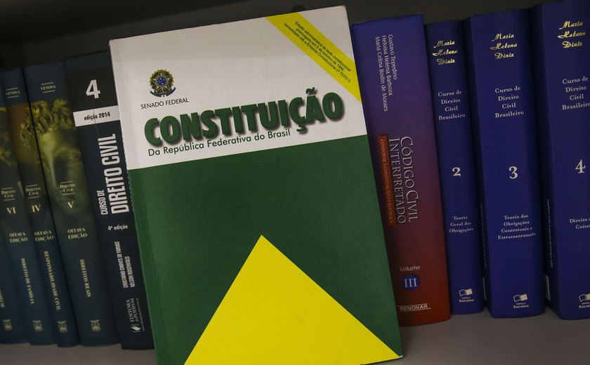 Constituição e Lei Maria da Penha ganharão tradução em idioma indígena