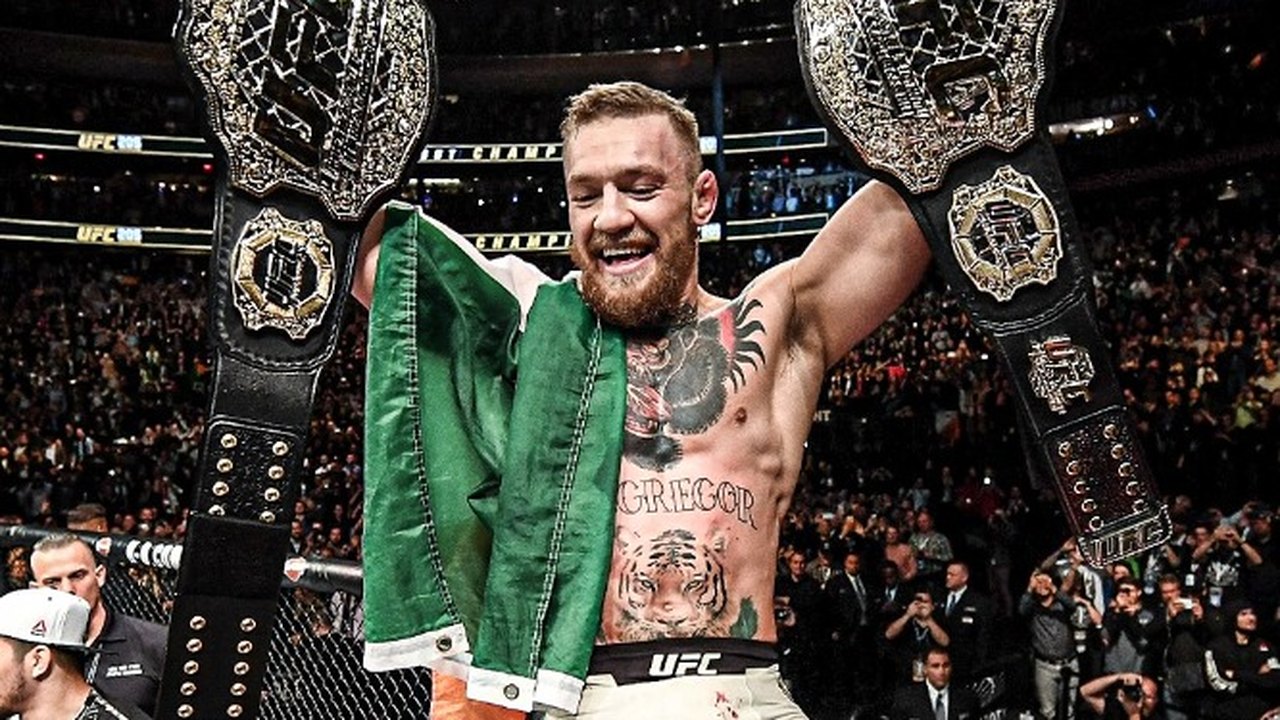McGregor retorna ao UFC após cinco anos, mas perde com 69 segundos para Holloway