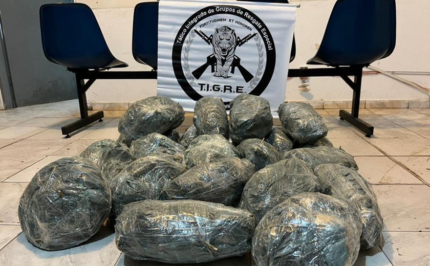 Polícia apreende mais de 20kg de maconha no Rio Novo, em Maceió