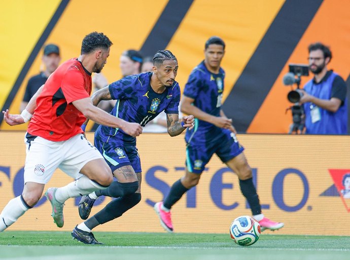 Brasil supera Egito em último compromisso antes da Copa do Mundo