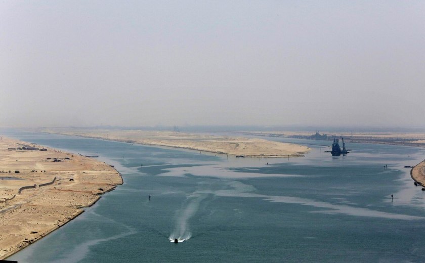 Receita do Egito com o canal de Suez tem queda de quase US$ 7 bilhões em 2024