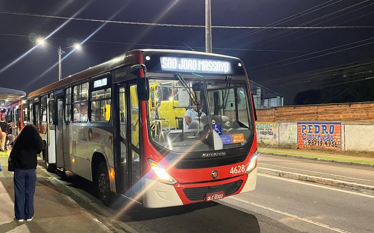 Prefeitura garante transporte gratuito para o São João Massayó no Benedito Bentes