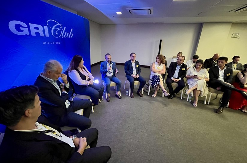 Evento reúne trabalhadores filiados a sete sindicatos para discutir nova proposta de reajuste salarial da Prefeitura de Maceió