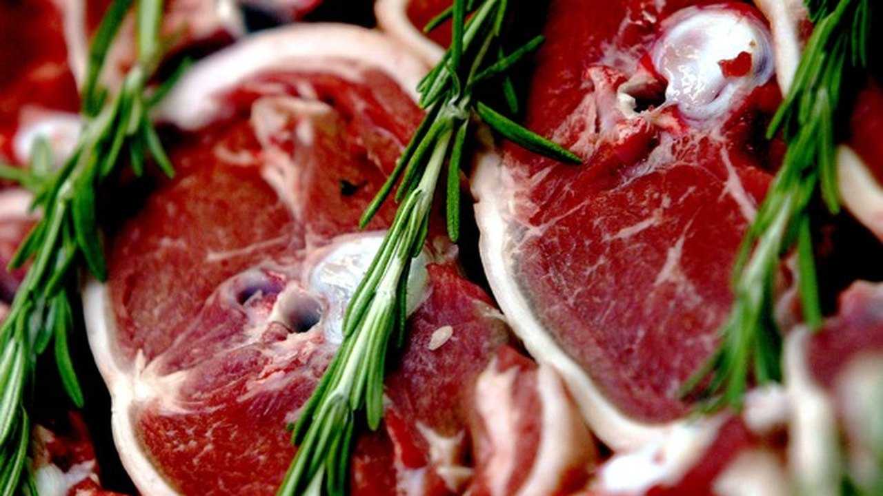 Agricultura aguarda China agendar reunião sobre embargo às exportações de carne