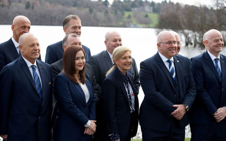 Comissão internacional aprova novas regras no futebol para julho