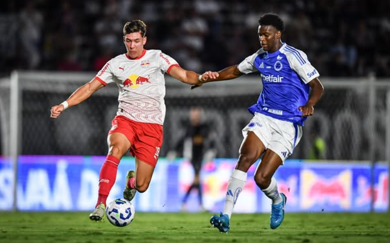 Cruzeiro empata com Red Bull Bragantino em bom amistoso como preparação para o Brasileirão