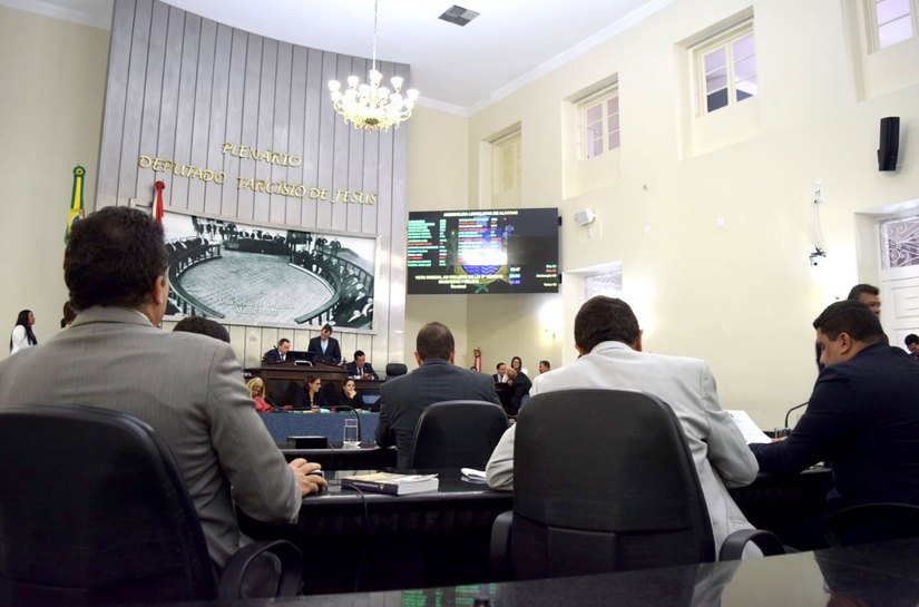 Plenário da Assembleia aprecia vetos e destranca pauta do Legislativo