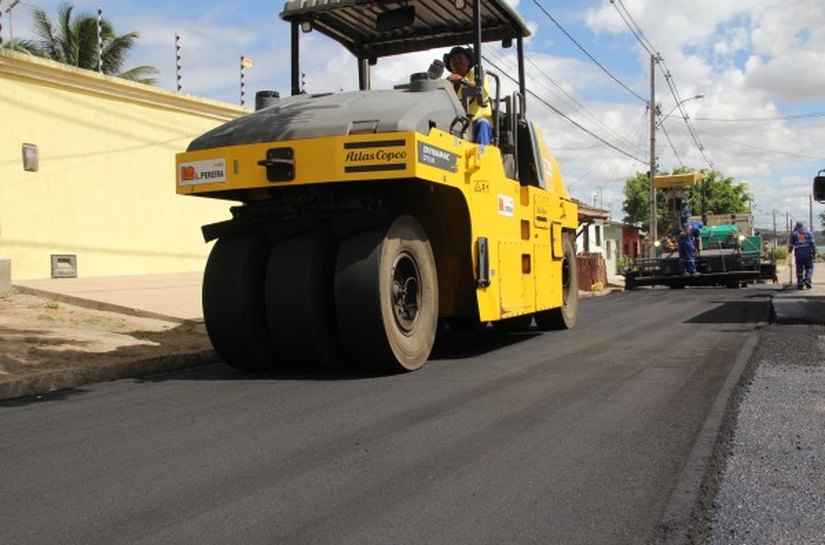 Prefeitura de Arapiraca já pavimentou 90 km de ruas