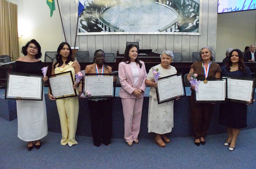Parlamento da ALE homenageia mulheres de Pilar por contribuições à saúde, assistência social e empreendedorismo