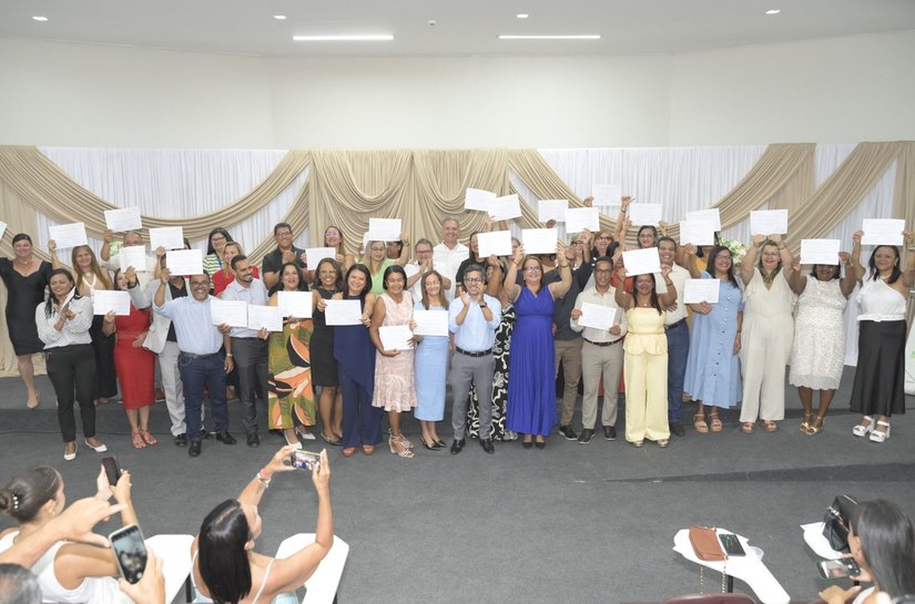 Educação de São Miguel dos Campos dá posse a 35 novos gestores escolares para biênio 2026–2027