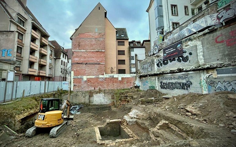 Dois mil anos em 462 metros quadrados: arqueólogos estudam camadas culturais em Estrasburgo (FOTOS)