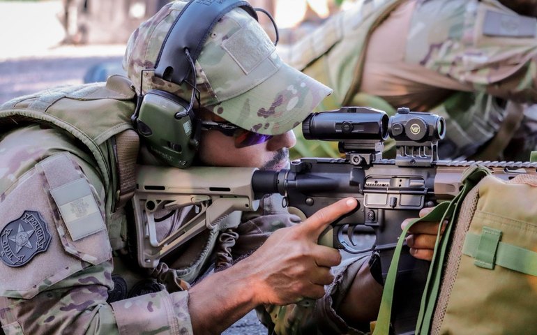 Polícia Civil participa do Curso de Atirador Designado Policial promovido pelo Bope