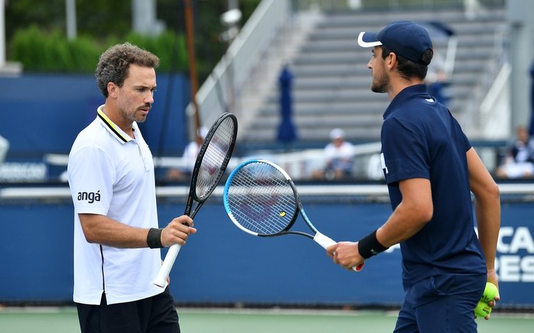 Soares vence e vai à semifinal de duplas no US Open; Serena está nas quartas