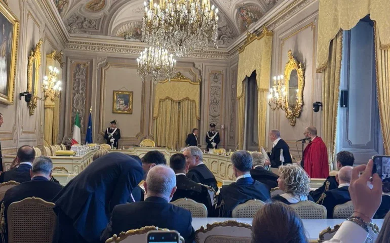 Tribunal italiano reforça contestação à Corte Constitucional contra restrições à cidadania