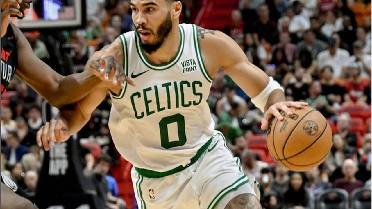 Celtics atropelam Heat e Knicks surpreendem atual campeão Denver Nuggets na NBA