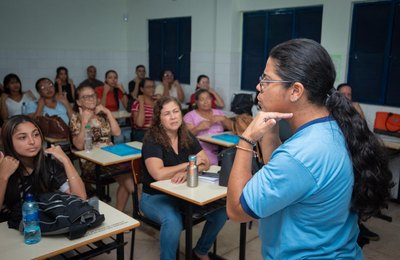 Curso gratuito de Libras da Seduc segue com inscrições abertas até 28 de julho