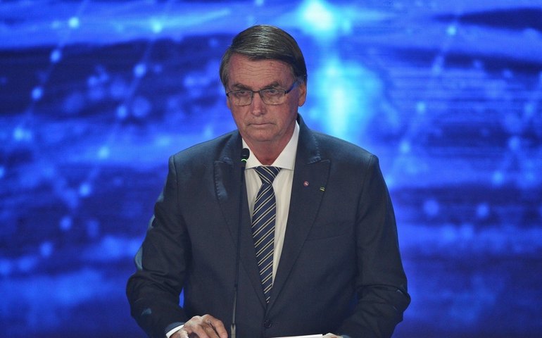 Bolsonaro exalta Michelle e diz que Tebet estava ‘escondidinha’ na CPI da Covid