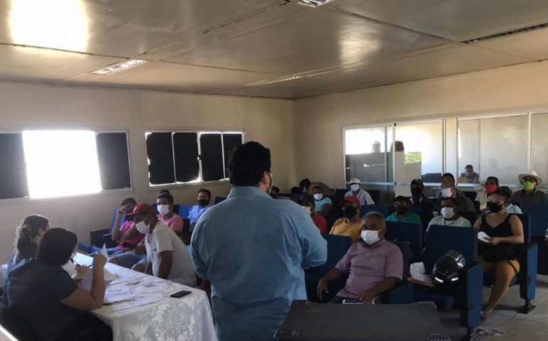 Prefeitura de Branquinha realiza cadastro de agricultores que receberão kits de irrigação para fruticultura