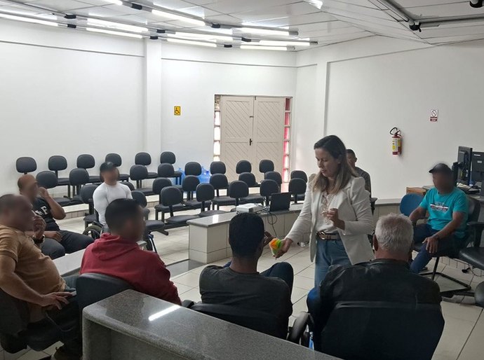 Comarca de Feira Grande realiza grupos reflexivos para autores de violência doméstica