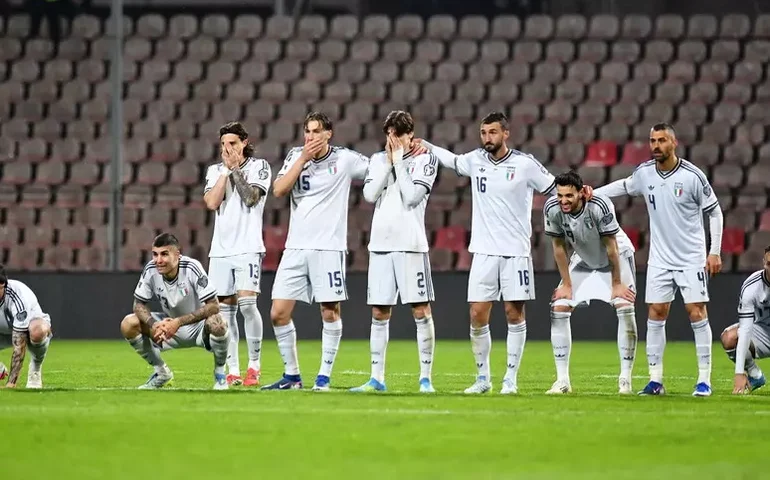 Cartola italiano diz que ficaria 'ofendido' se Azzurra aceitasse disputar Copa