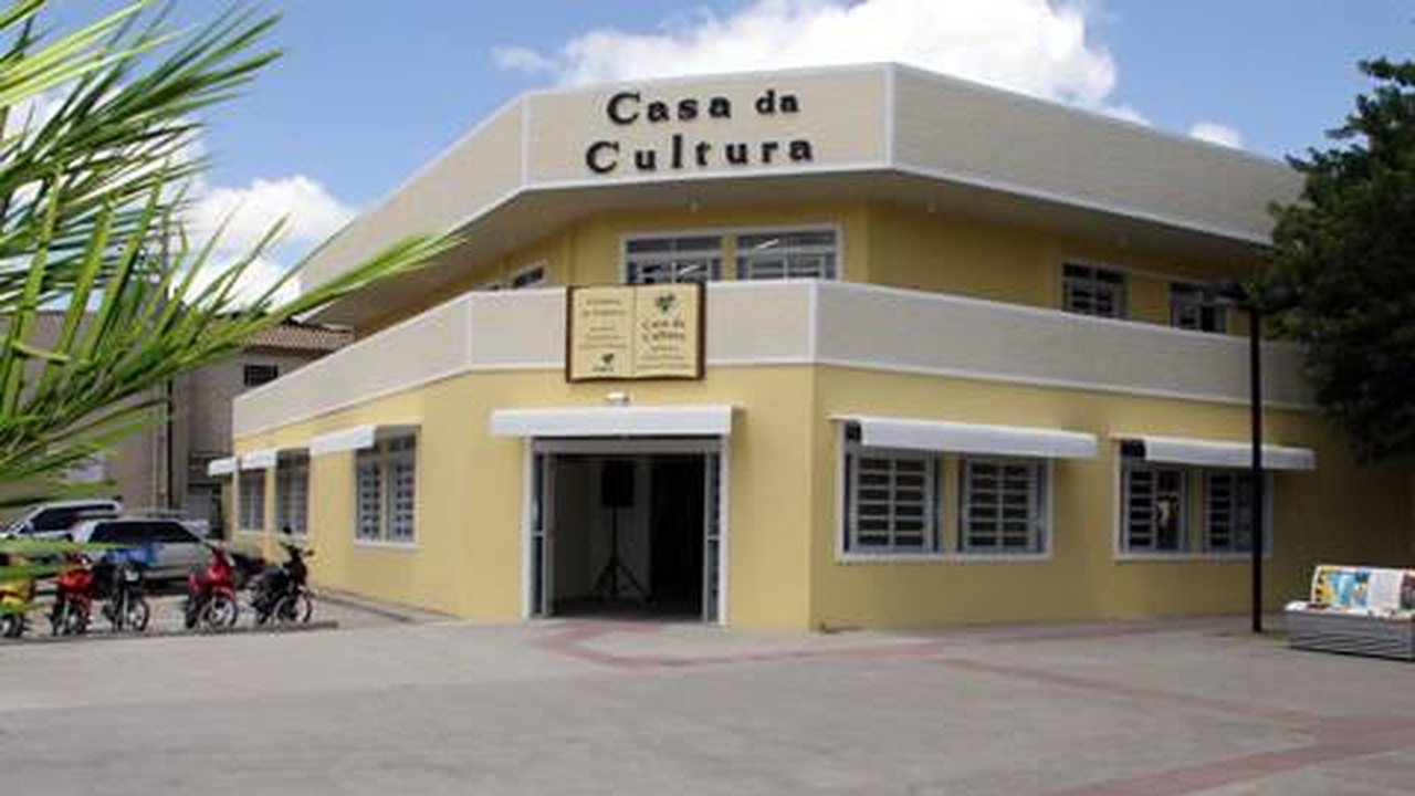 Prefeita Célia Rocha oficializa cessão de sala para Sindicato dos Jornalistas