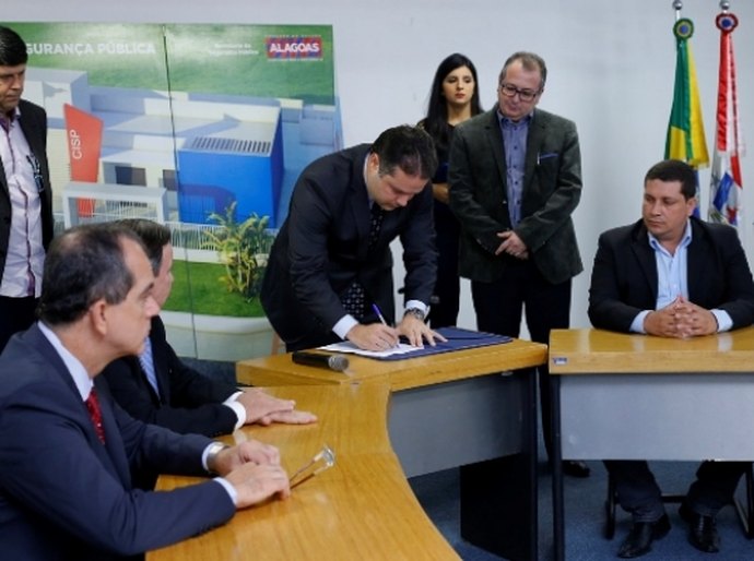 Governo reforça segurança no interior com construção de centros integrados