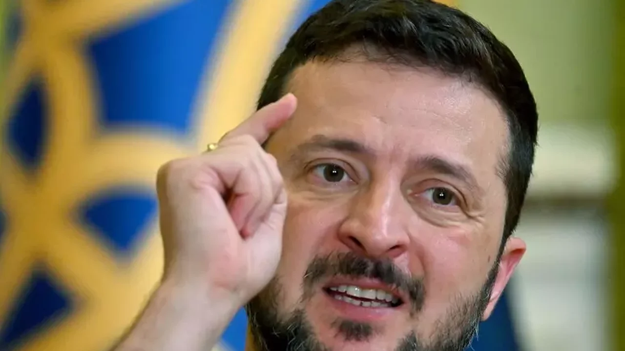 Todas as instâncias da política ucraniana estão envolvidas com corrupção, aponta pesquisador