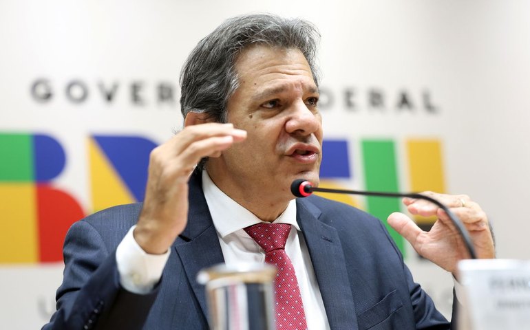 Haddad diz que alternativa ao aumento do IOF pode ser antecipada