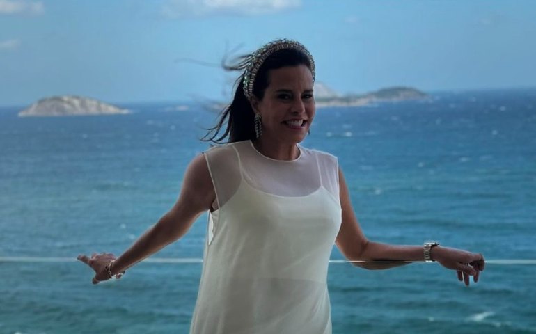 Narcisa relata nado em alto mar, esqui com Jack Nicholson e assalto em Paris: 'Viva por acaso'