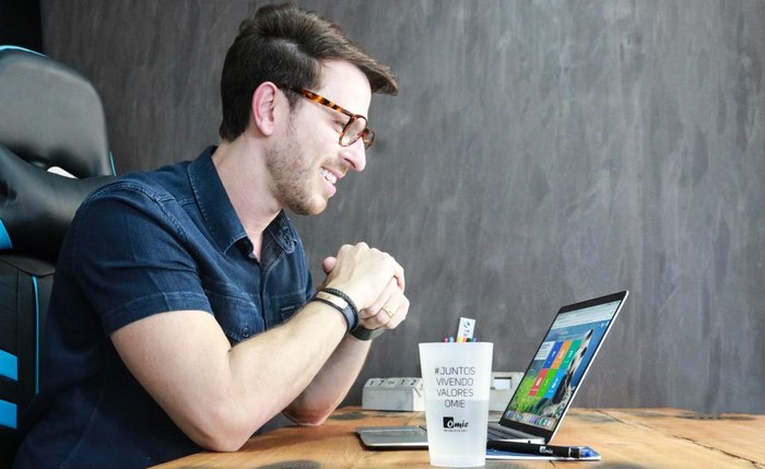 O empresário, palestrante e consultor de gestão Fabiano Azevedo