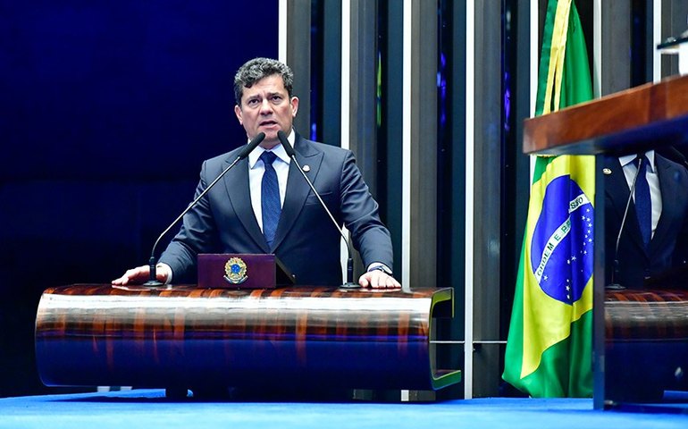 Moro celebra aprovação do PL da dosimetria na CCJ e critica atuação do STF