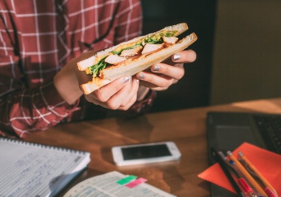 Enem 2021: nutricionista diz quais alimentos o participante deve levar para o exame