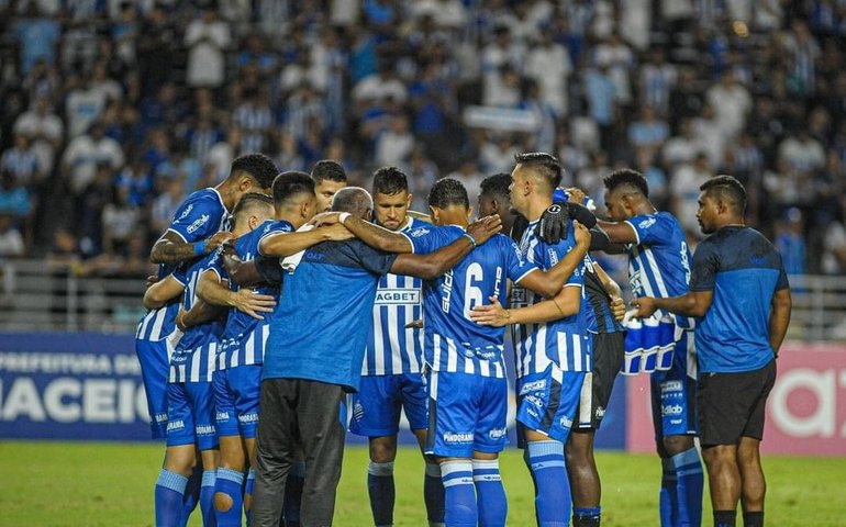 CSE surpreende e vence o CSA em Maceió, mas não conquista a vaga na Copa do Brasil