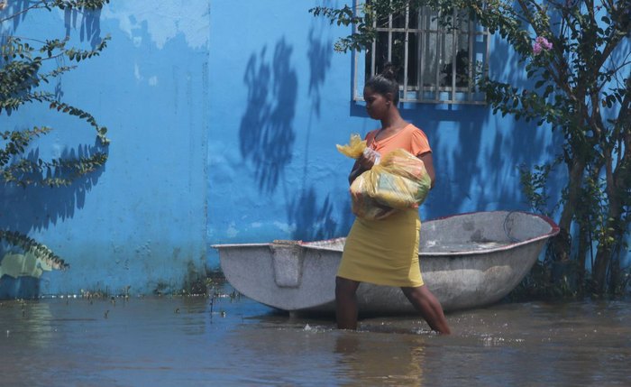 Moradores de Sambaituba relatam drama vivido desde o início da semana Moradores de Sambaituba relatam drama vivido desde o início da semana